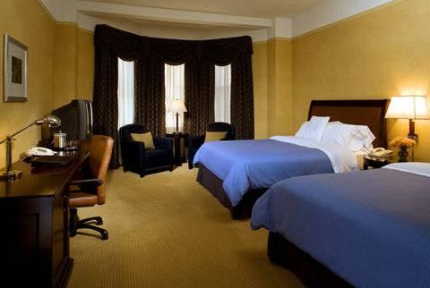The Gunter Riverwalk Hotel