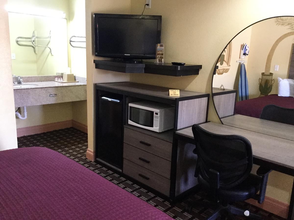 Luxury And Seaworld San Antonio