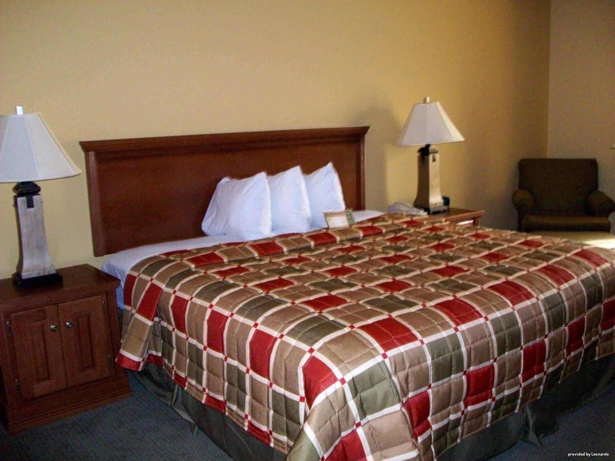Western Ana Inn-airport Hotel 3*