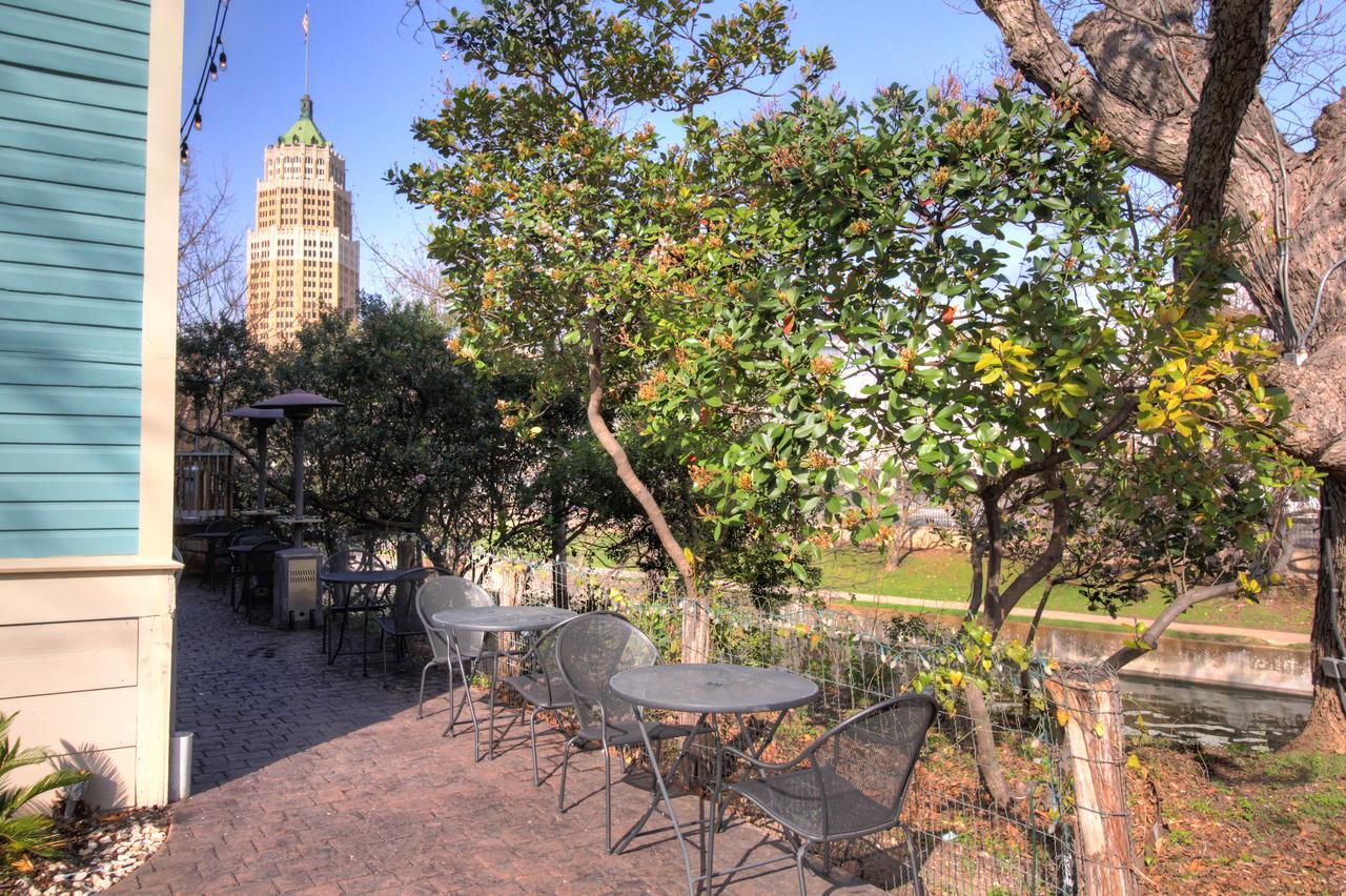On The Riverwalk Bed & Breakfast San Antonio