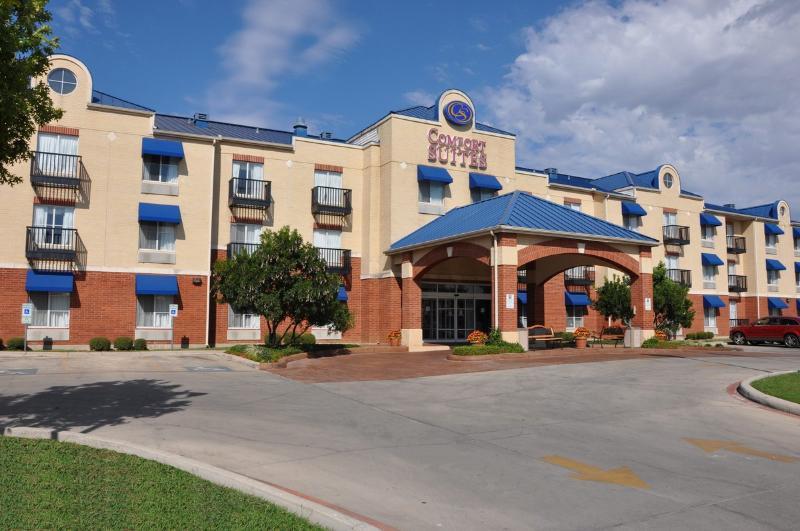 Hotel Quality Northeast 3*