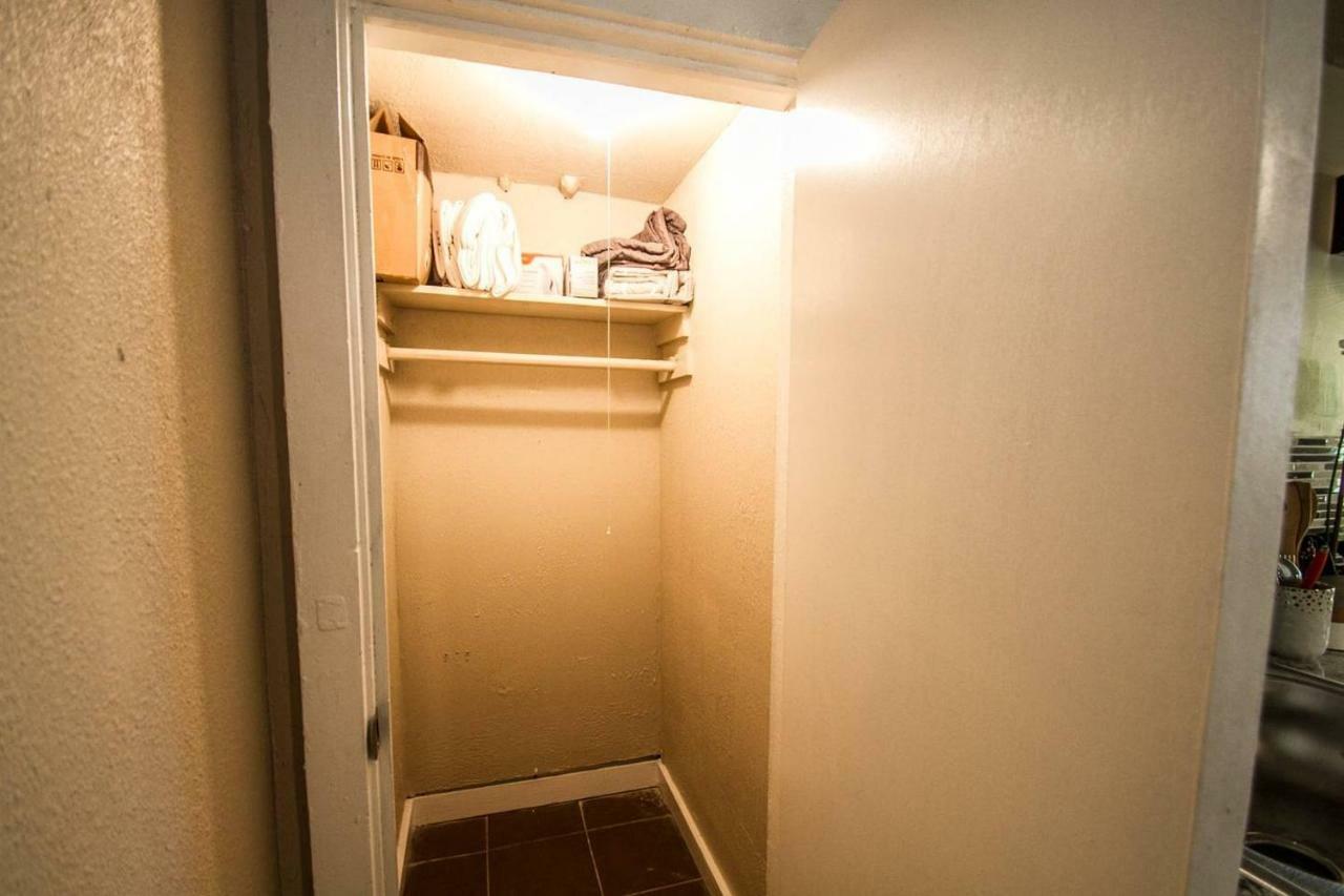 Apartment Hays #b Near Downtown Guest San Antonio
