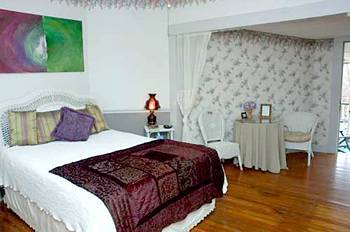 Bed & Breakfast On The Riverwalk