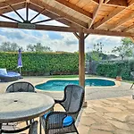 San Antonio Getaway About 18 Mi To Dtwn And Pool!