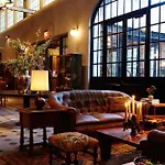 Hotel Emma At Pearl On The Riverwalk