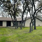 Hill Country House & Pool - Fiesta Texas Sea World