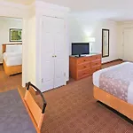Super 8 By Wyndham San Antonio Near Seaworld Ingram Park