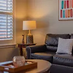 Beautiful Home With Pool, Games & Covered Patio