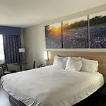 Days Inn By Wyndham San Antonio Southeast Frost Bank Center