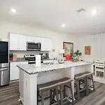 Rare Find Sleeps 13 Family Fun