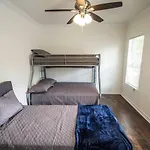 Hays St Cozy Remodeled 2Br/2Ba House Sleeps 8