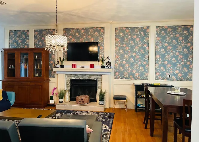 San Antonio Comfort 4 Bedroom 3 Bath Home 5 Mins From Sea World