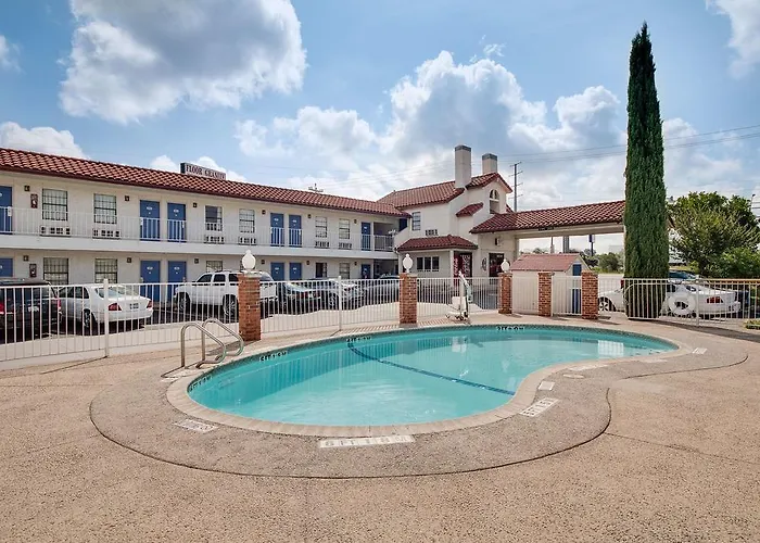 Americas Best Value Inn San Antonio