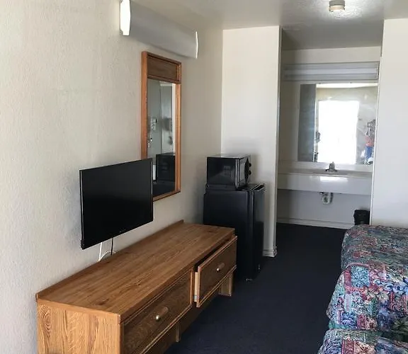 Country Inn Motel