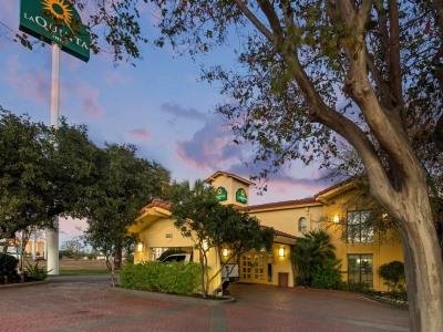 La Quinta By Wyndham I-35 N At Rittiman Rd Hotel
