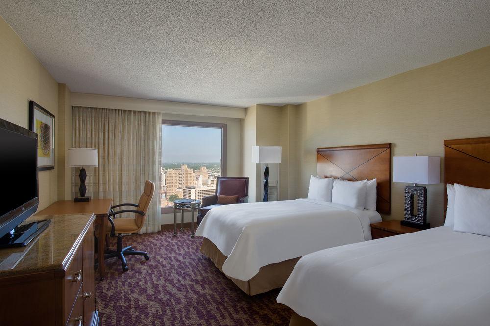 Marriott Rivercenter On The River Walk