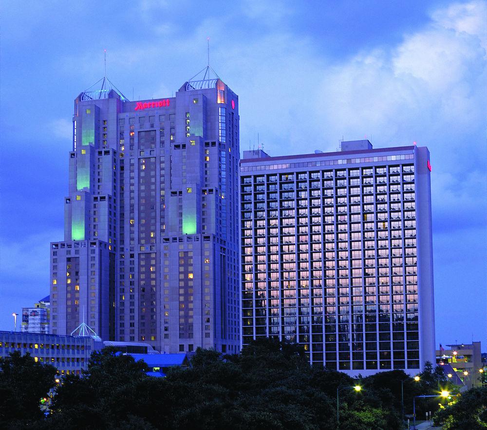 Marriott Rivercenter On The River Walk Hotel 4*