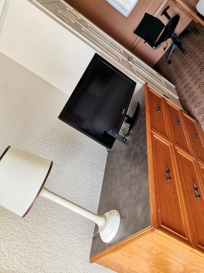 Super 8 By Wyndham Near Seaworld Ingram Park 3* San Antonio