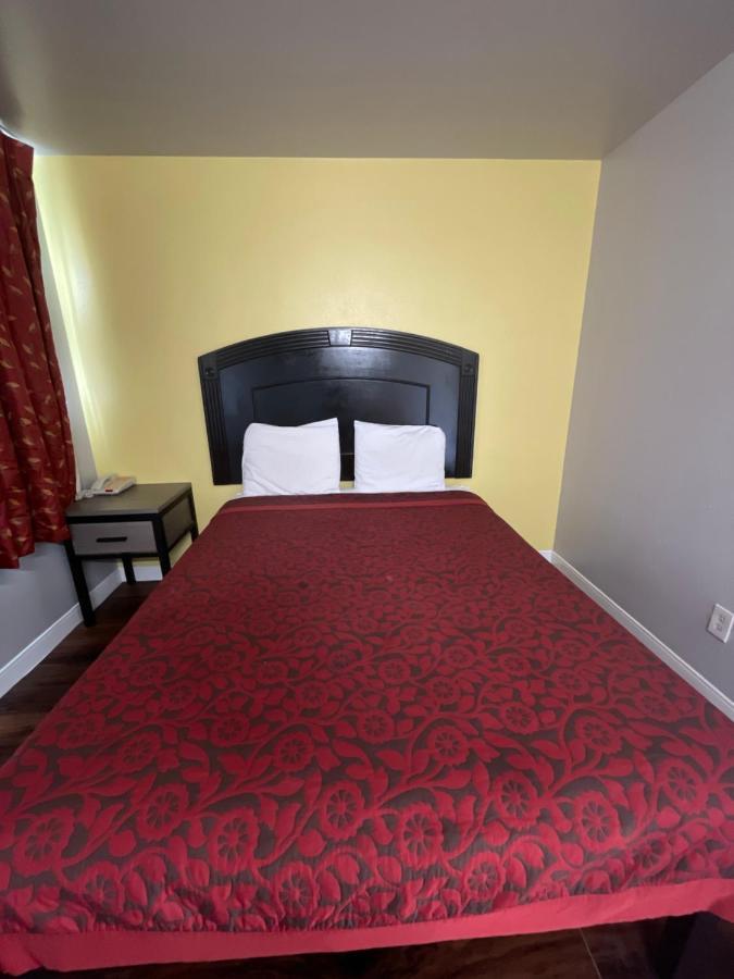 Seaworld & Lackland Afb Hotel