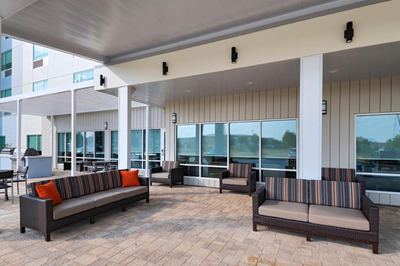 Hotel Towneplace Northwest At The Rim 3*
