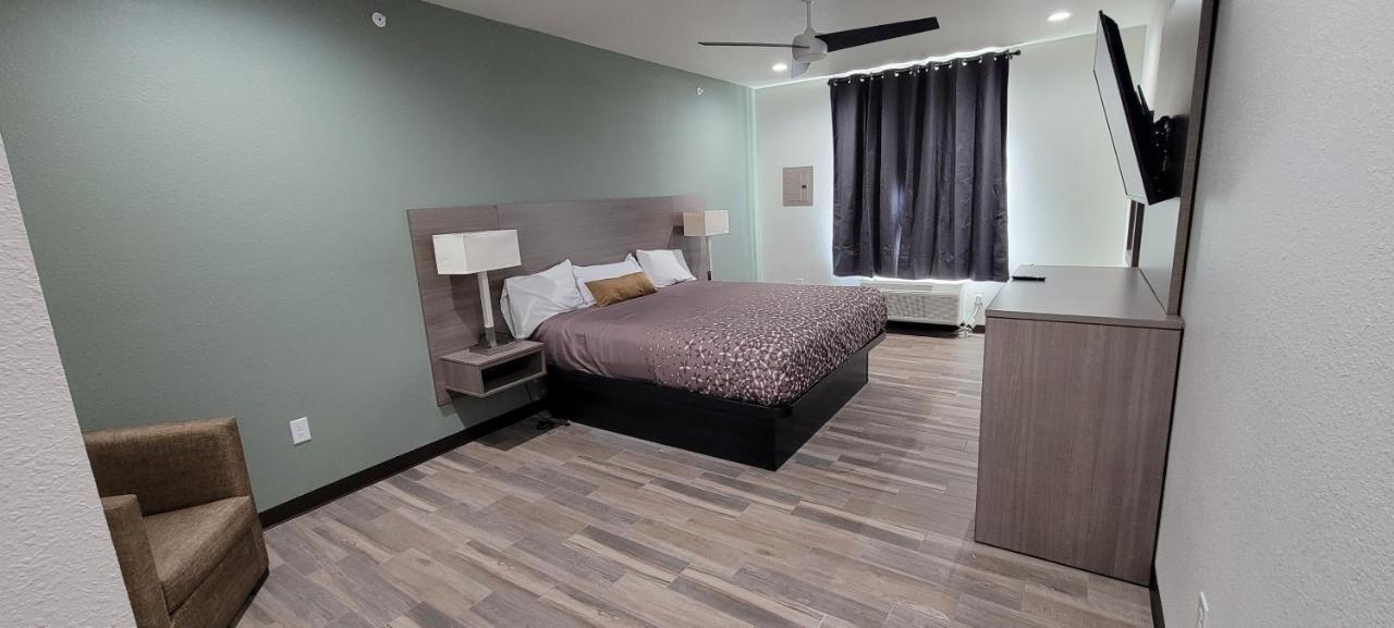 Americas Value Downtown Riverwalk Motel San Antonio