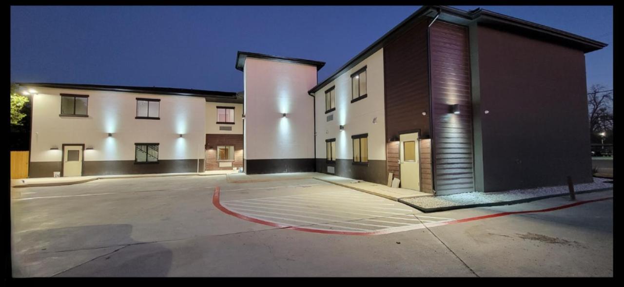 Americas Value Downtown Riverwalk 3*