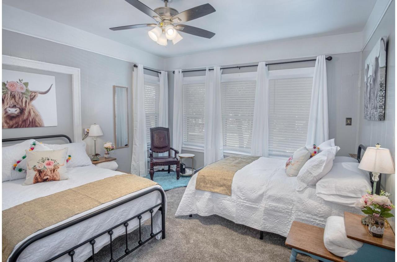 Stunning 3 Bedroom Near Dt Alamodome - Riverwalk *