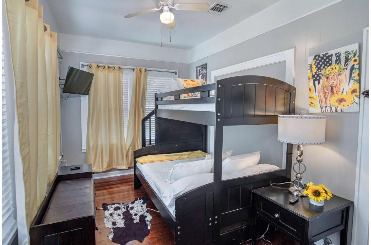 Stunning 3 Bedroom Near Dt Alamodome - Riverwalk