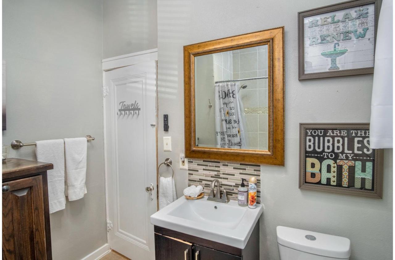 Holiday home Stunning 3 Bedroom Near Dt Alamodome - Riverwalk