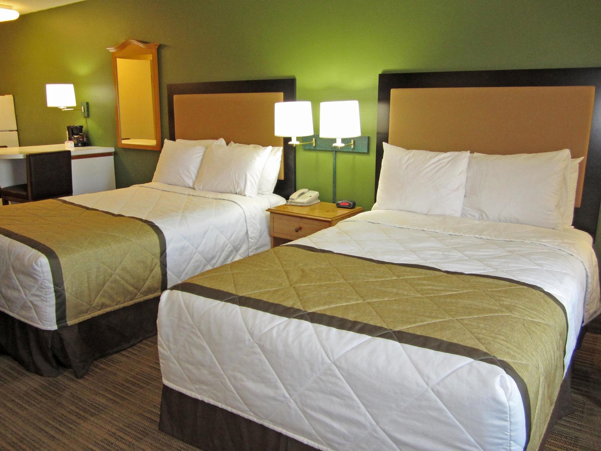Extended America - - Airport Hotel