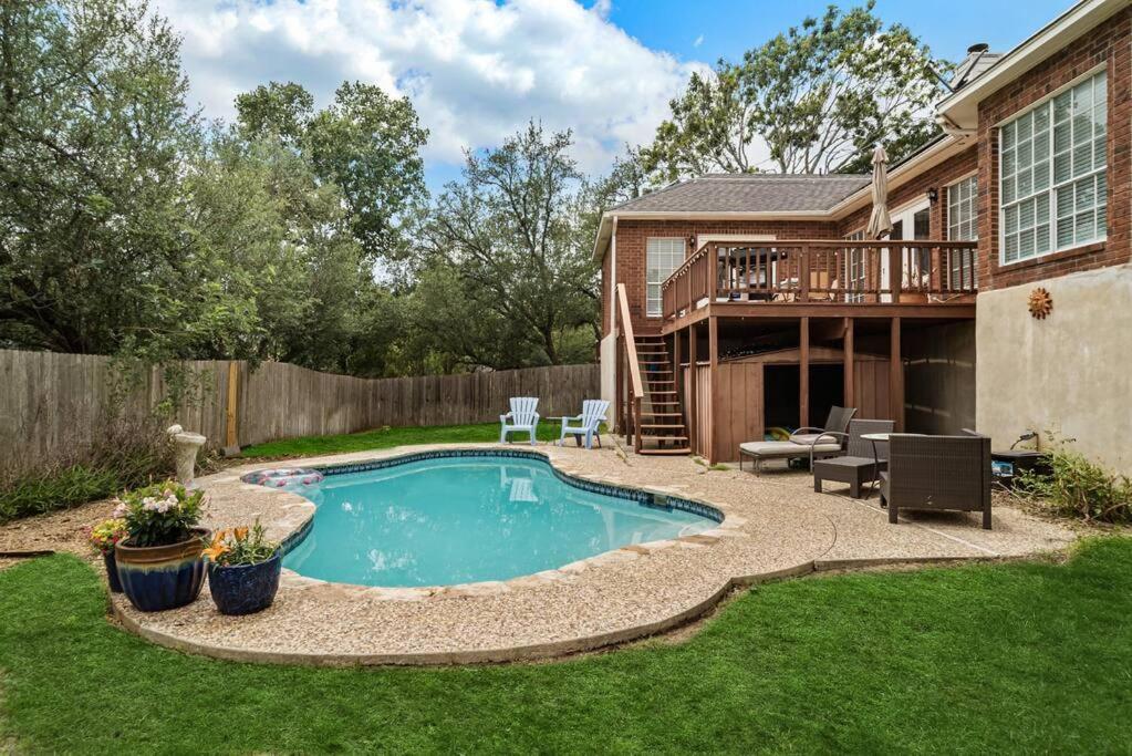 Stone Oak Oasis With Private Pool And Grill! San Antonio