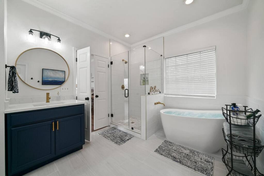Stone Oak Oasis With Private Pool And Grill! * San Antonio