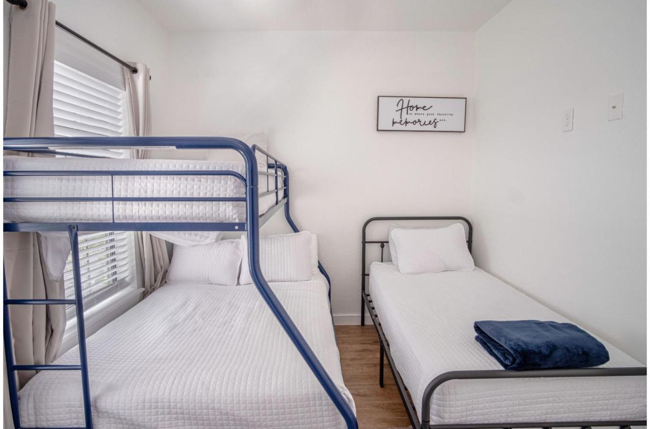 Brand New 4 Stylish 3br Near Exciting Downtown Apartment San Antonio