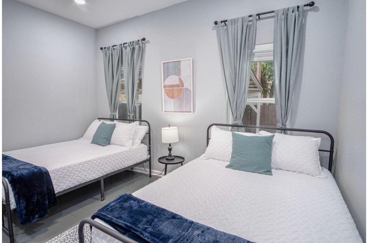 Captivating 4br 2ba Near Awesome Downtown Holiday home San Antonio