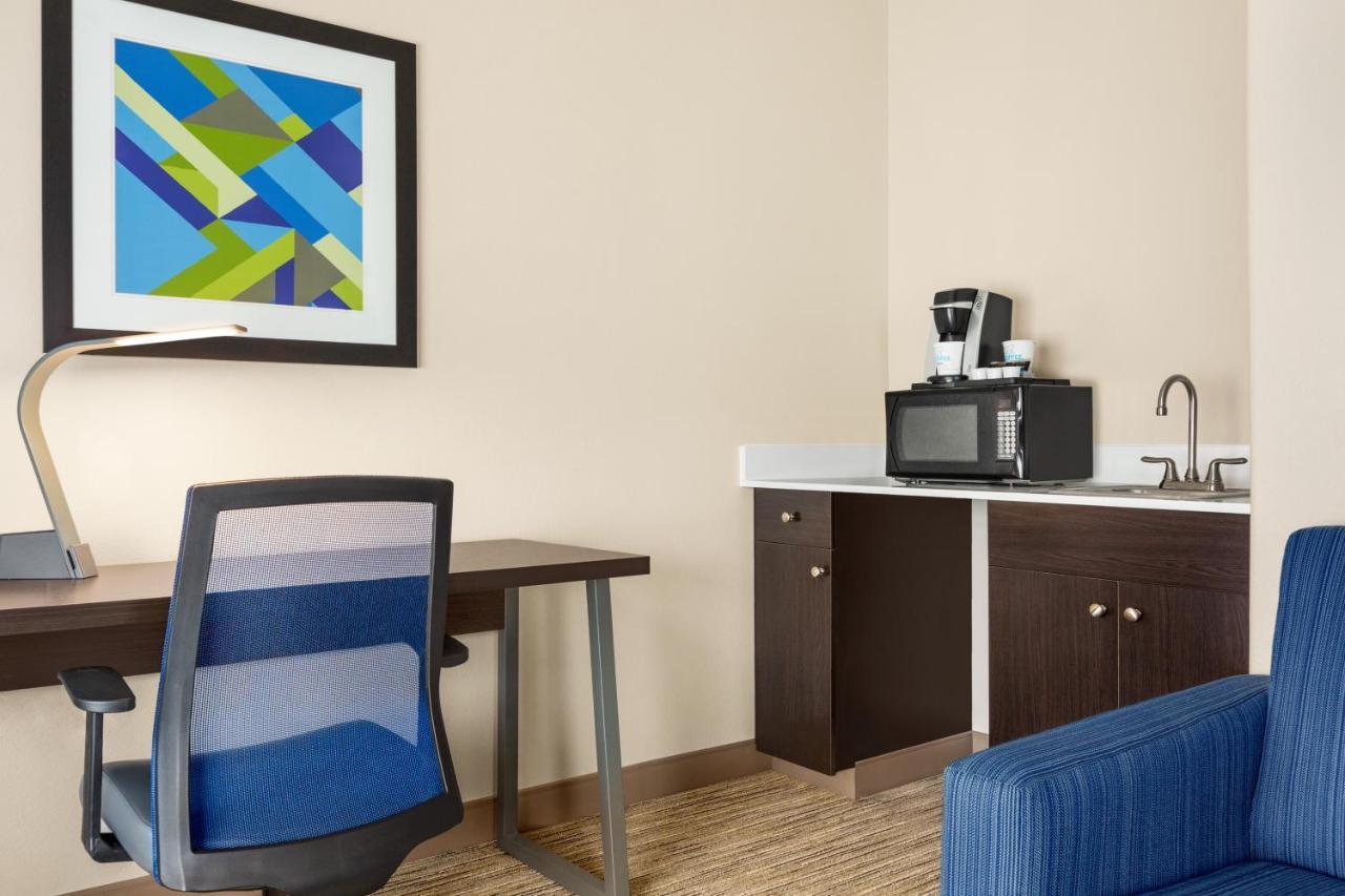 Hotel Express & Nw-medical Area By Ihg 3*