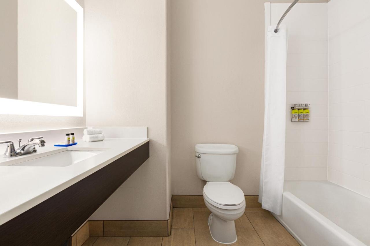 Express & Nw-medical Area By Ihg San Antonio