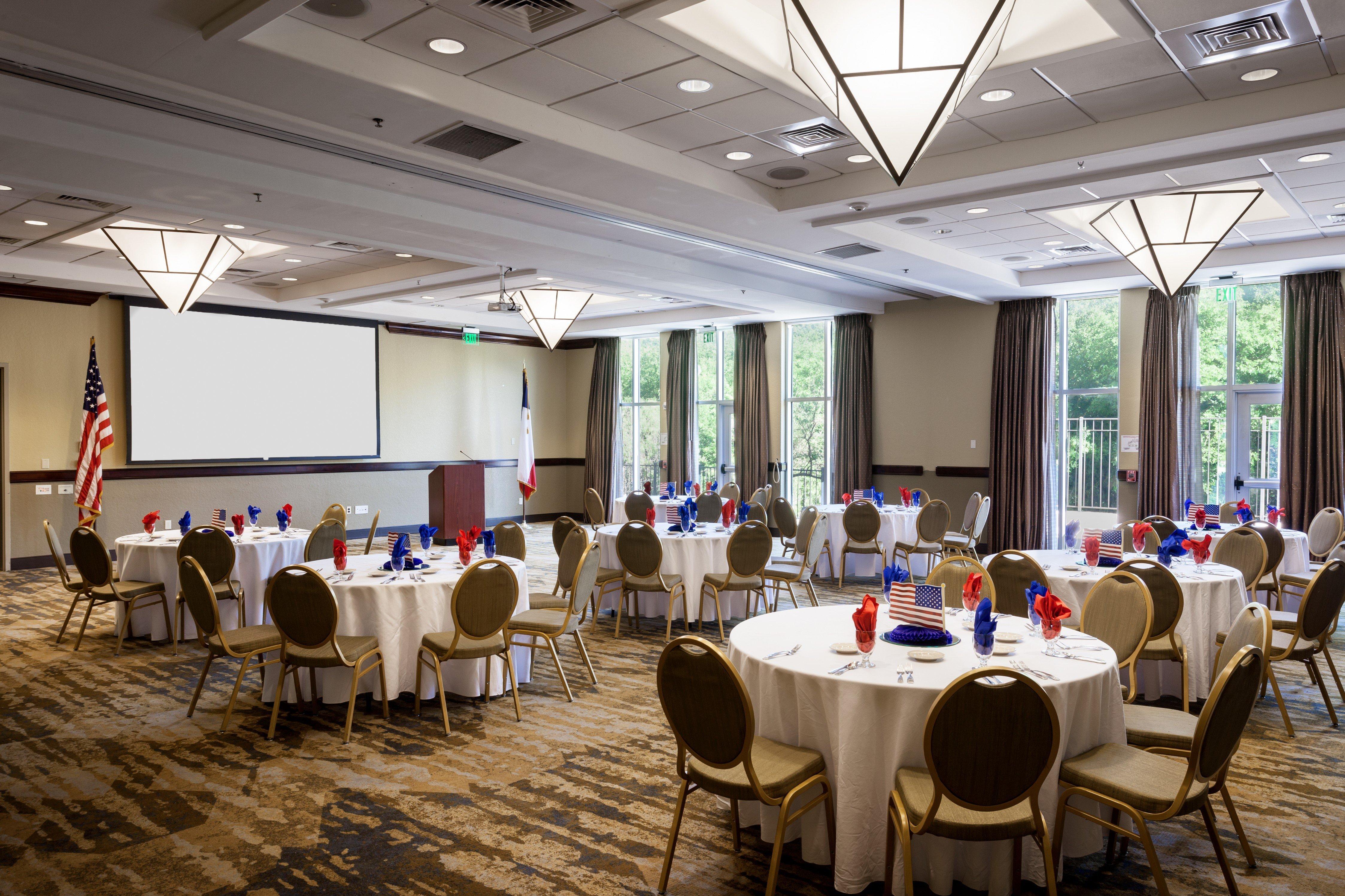 Northwest- Seaworld Area By Ihg Resort San Antonio