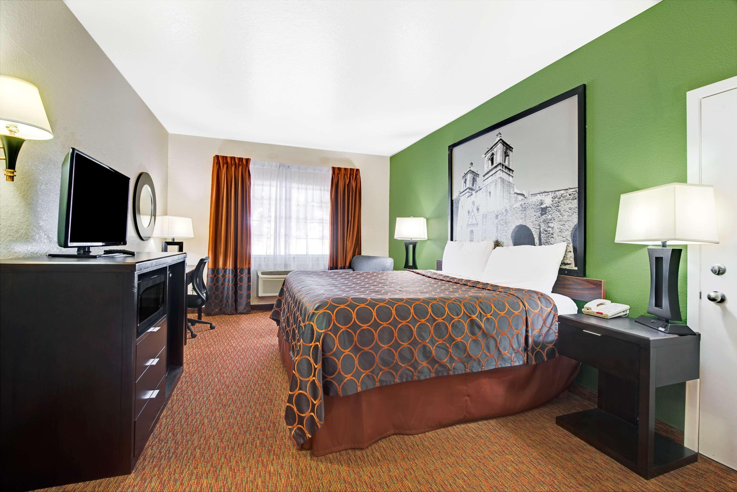 Surestay By Western Airport 3* San Antonio