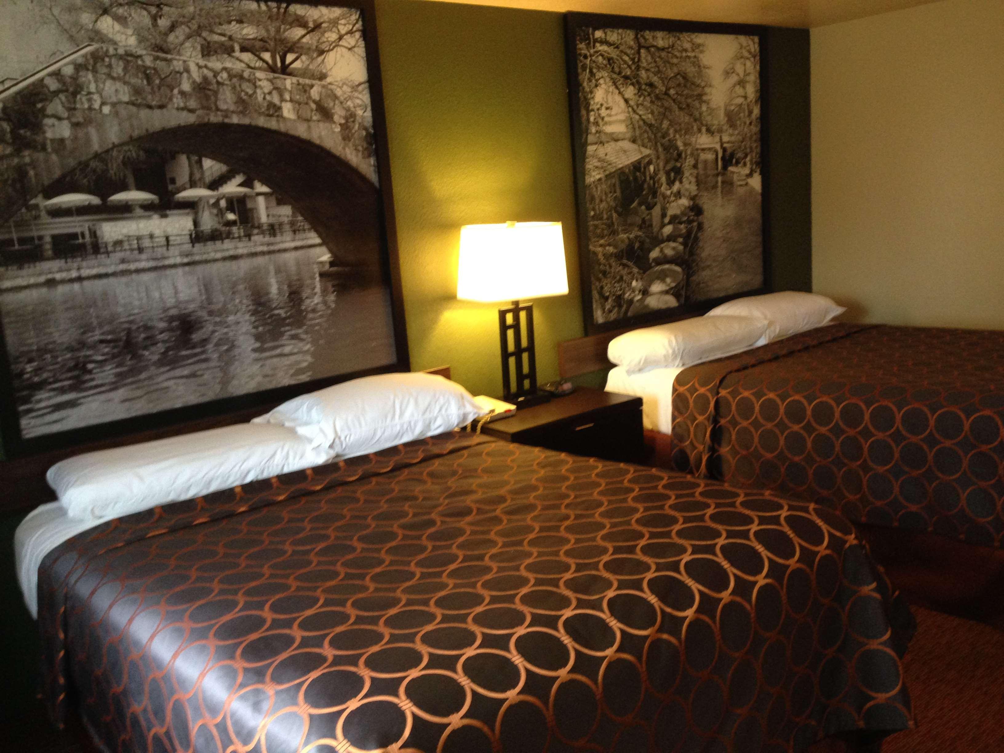 Hotel Surestay By Western Airport San Antonio