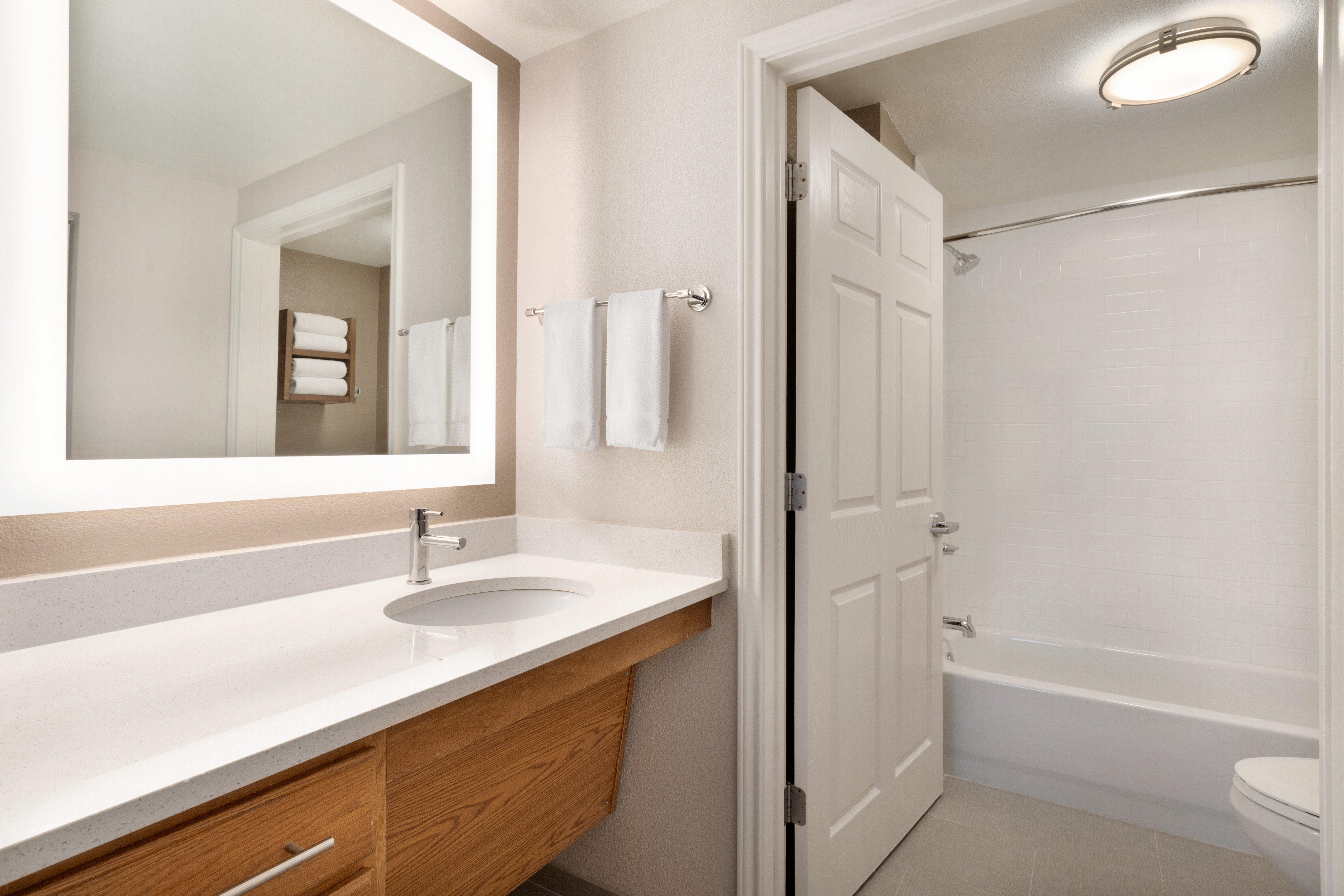 Staybridge Downtown Convention Center By Ihg San Antonio