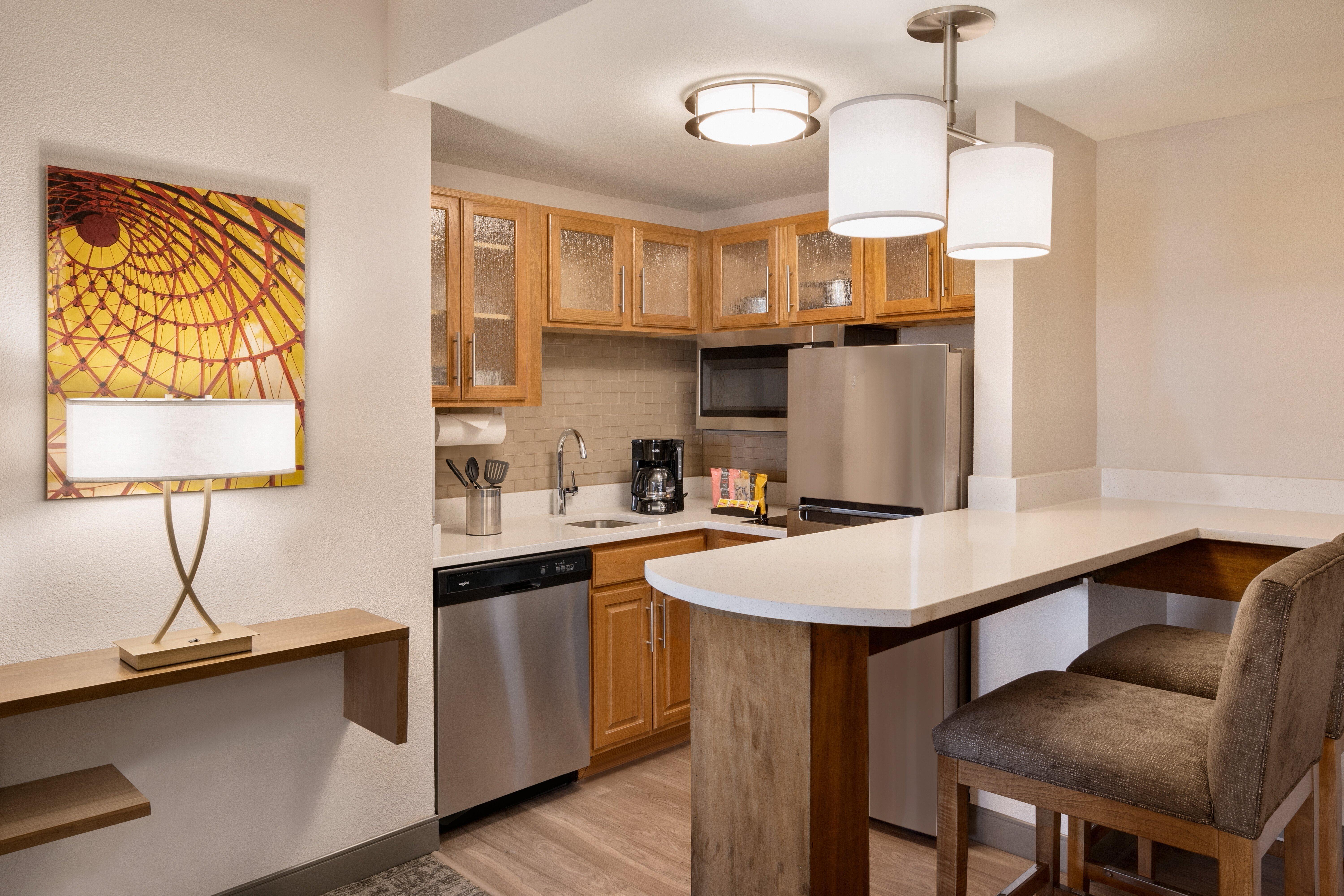 Staybridge Downtown Convention Center By Ihg Hotel