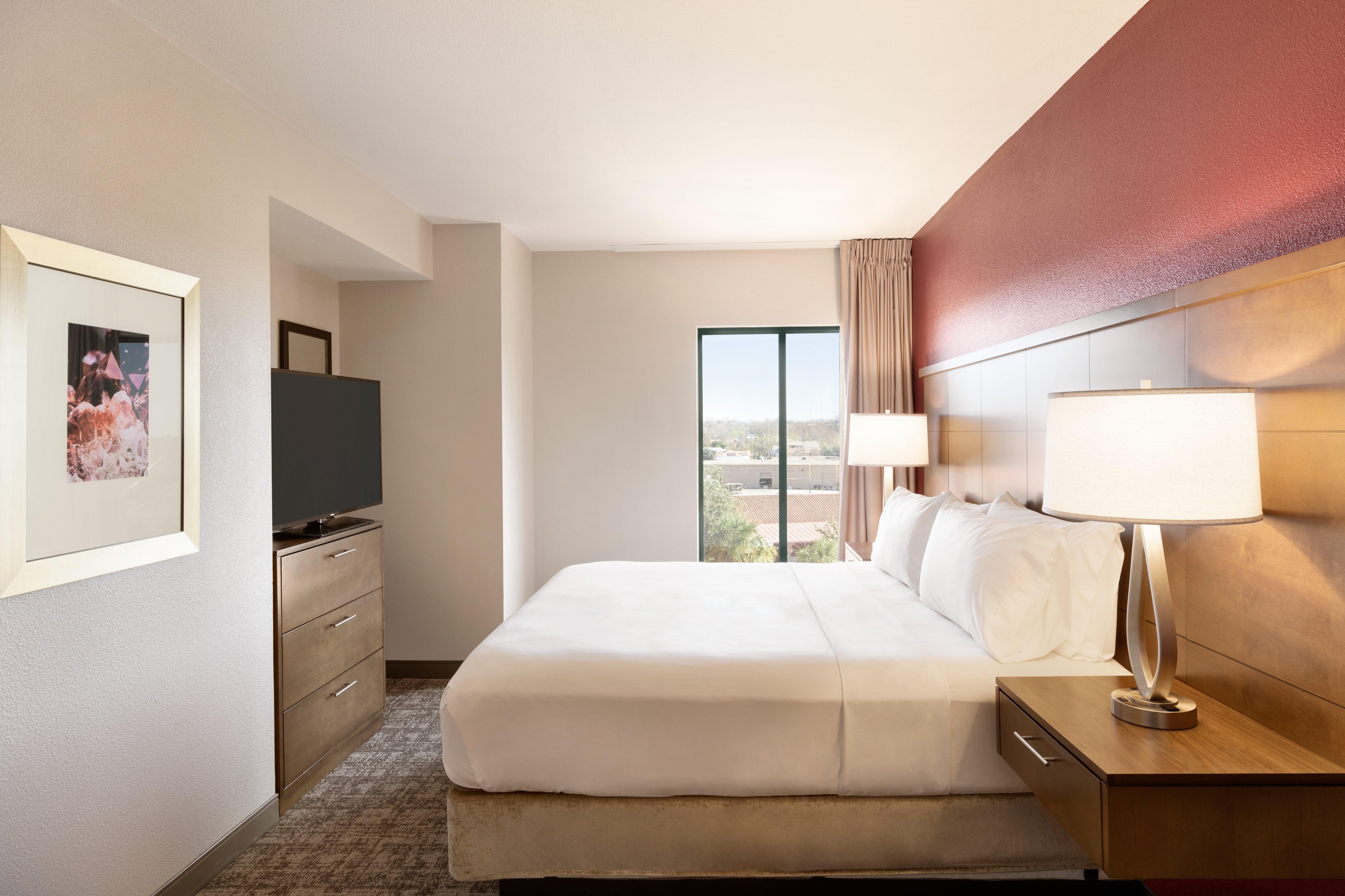 Staybridge Downtown Convention Center By Ihg Hotel San Antonio