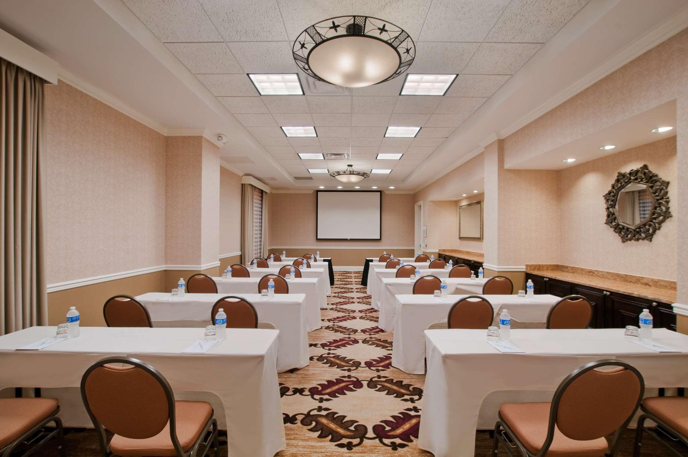 Embassy Riverwalk-downtown 4* San Antonio