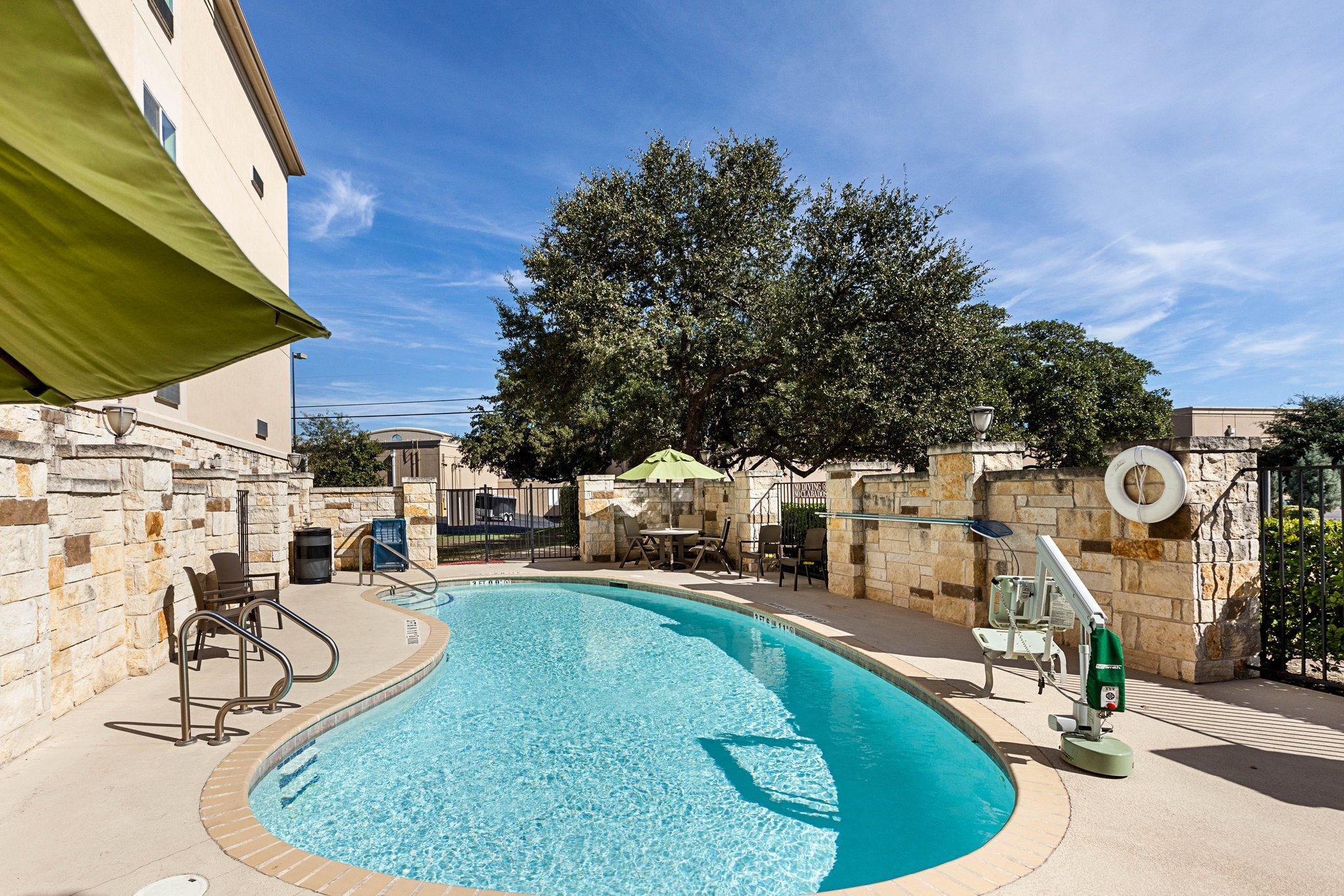 Comfort North - Stone Oak 3*