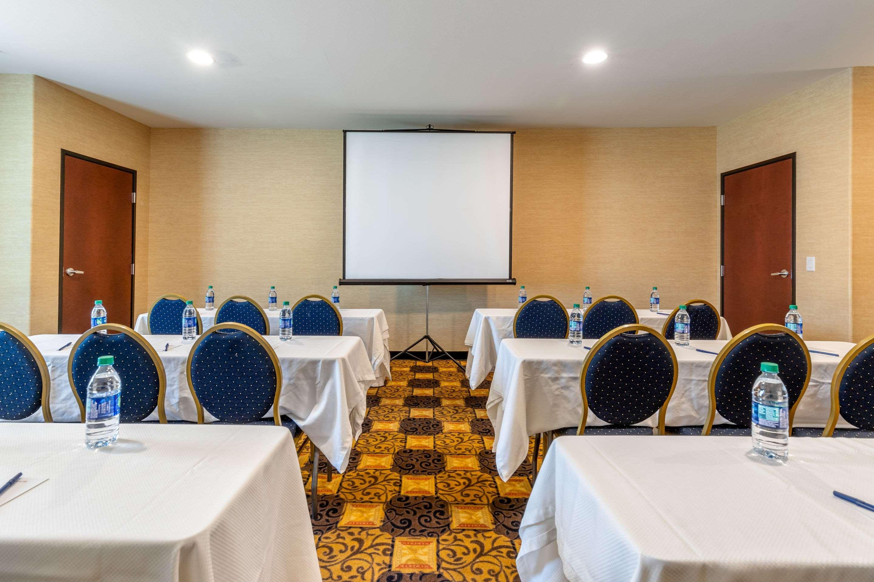 Hotel Comfort North - Stone Oak San Antonio