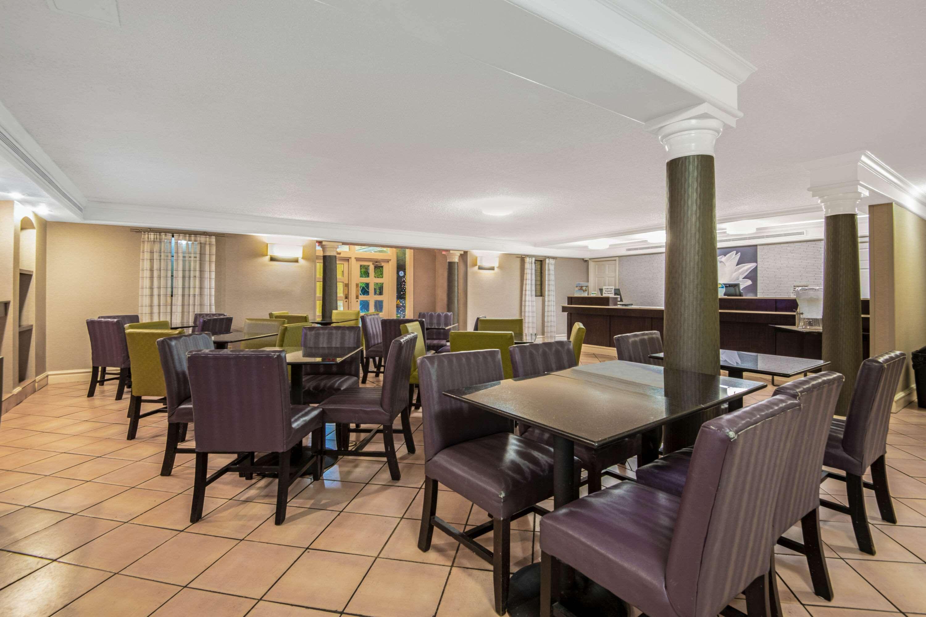 Hotel La Quinta By Wyndham I-35 N At Toepperwein San Antonio