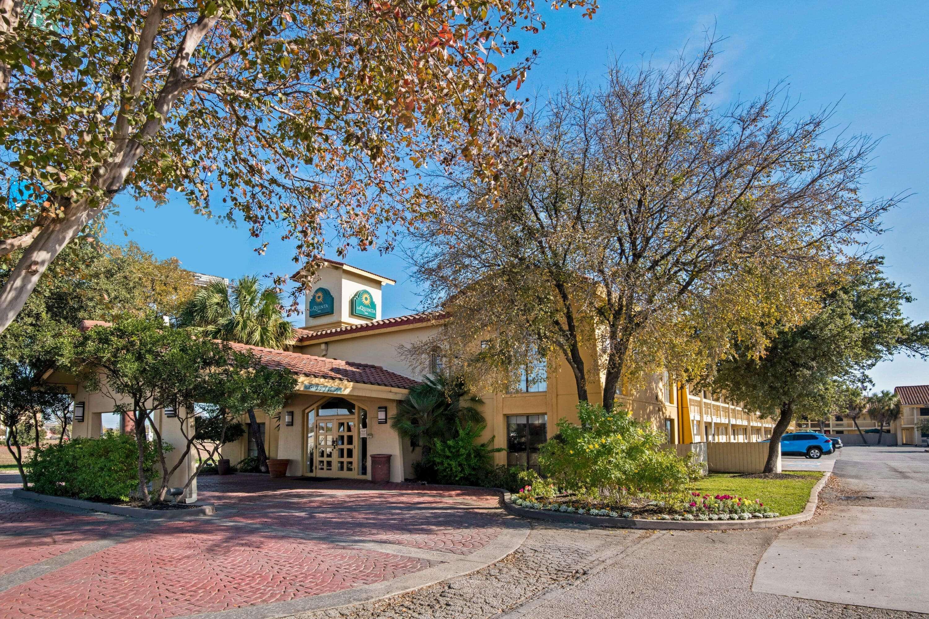 La Quinta By Wyndham I-35 N At Rittiman Rd Hotel