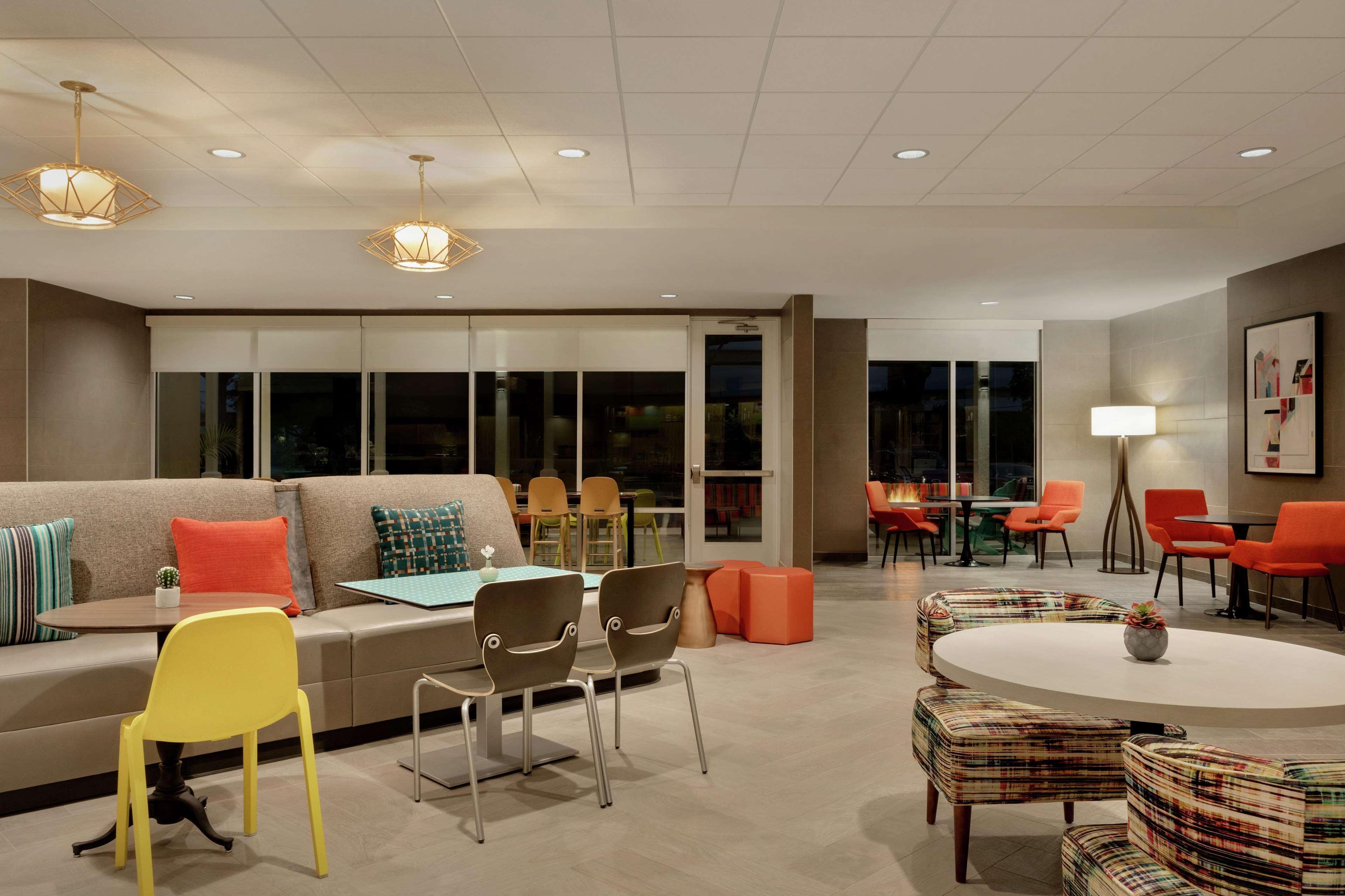 Home2 By Hilton North Stone Oak Hotel 3*