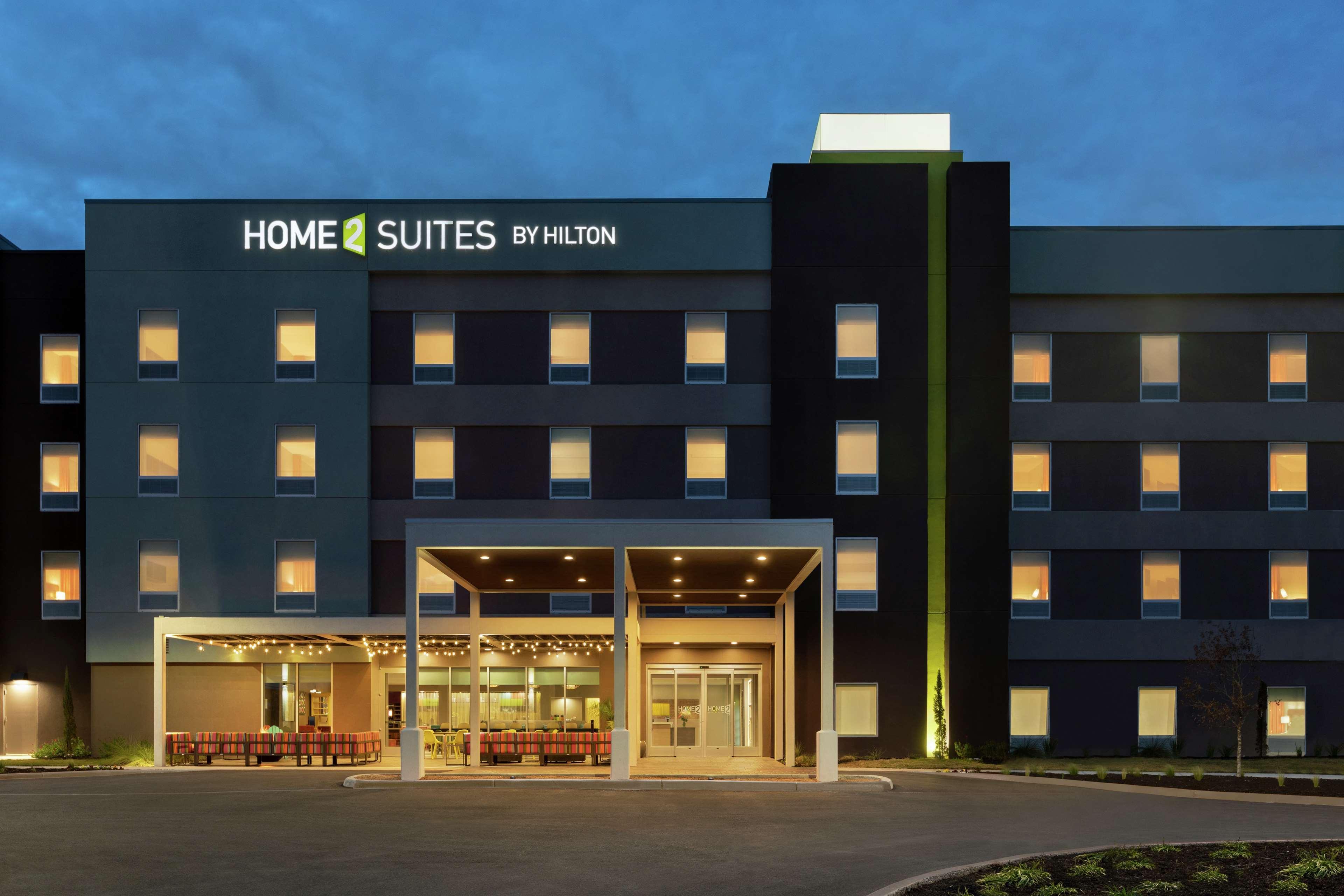 Hotel Home2 By Hilton North Stone Oak 3*