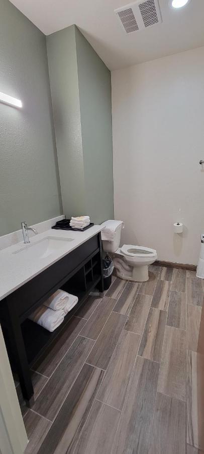 Americas Value Downtown Riverwalk 3*